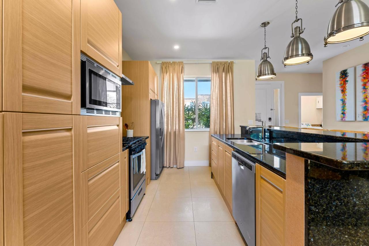 7639 Magic Village Luxury 3Suites Near 192 Disney Orlando Exterior photo